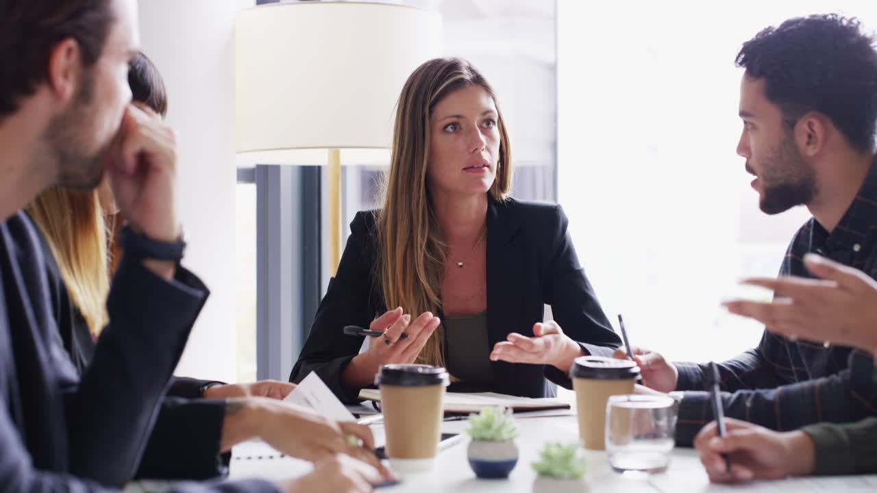 juntos toman mejores decisiones más rápidas.