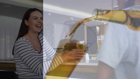 animación de un vaso con cerveza sobre varios amigos bebiendo en un bar