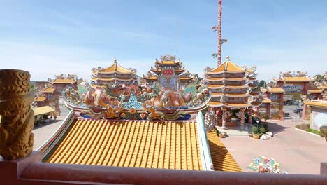 colorful chinese temple exterior design, daylight