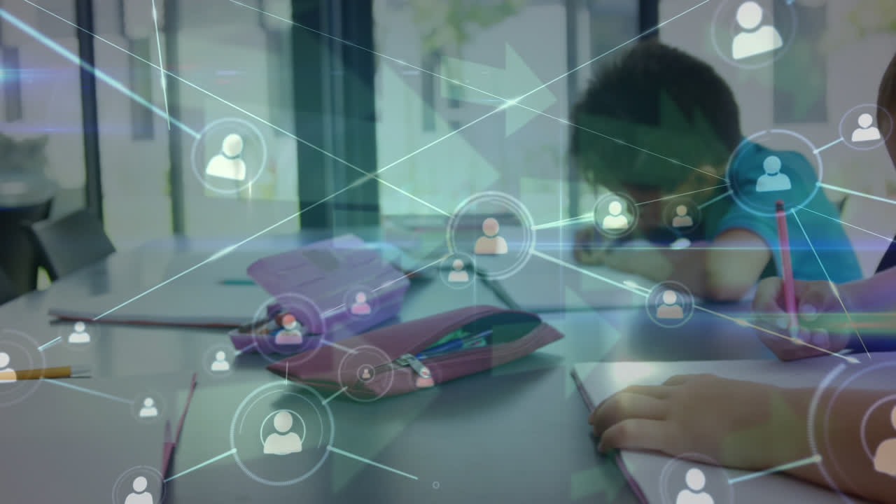 animación de la red de conexiones a través de las manos de diversos alumnos que escriben en la escuela