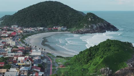 la playa de prainha, en el sur de san francisco