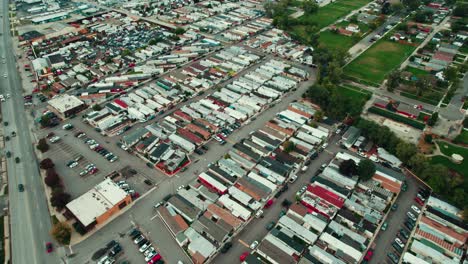 Parque-De-Casas-Móviles-Con-Hogares-De-Bajos-Ingresos-En-Melrose-Park-Illinois,-EE.UU.