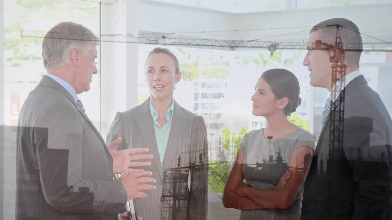 사무실 에서 대화 하는 사업가 들 이 있는 건물 현장 의 애니메이션