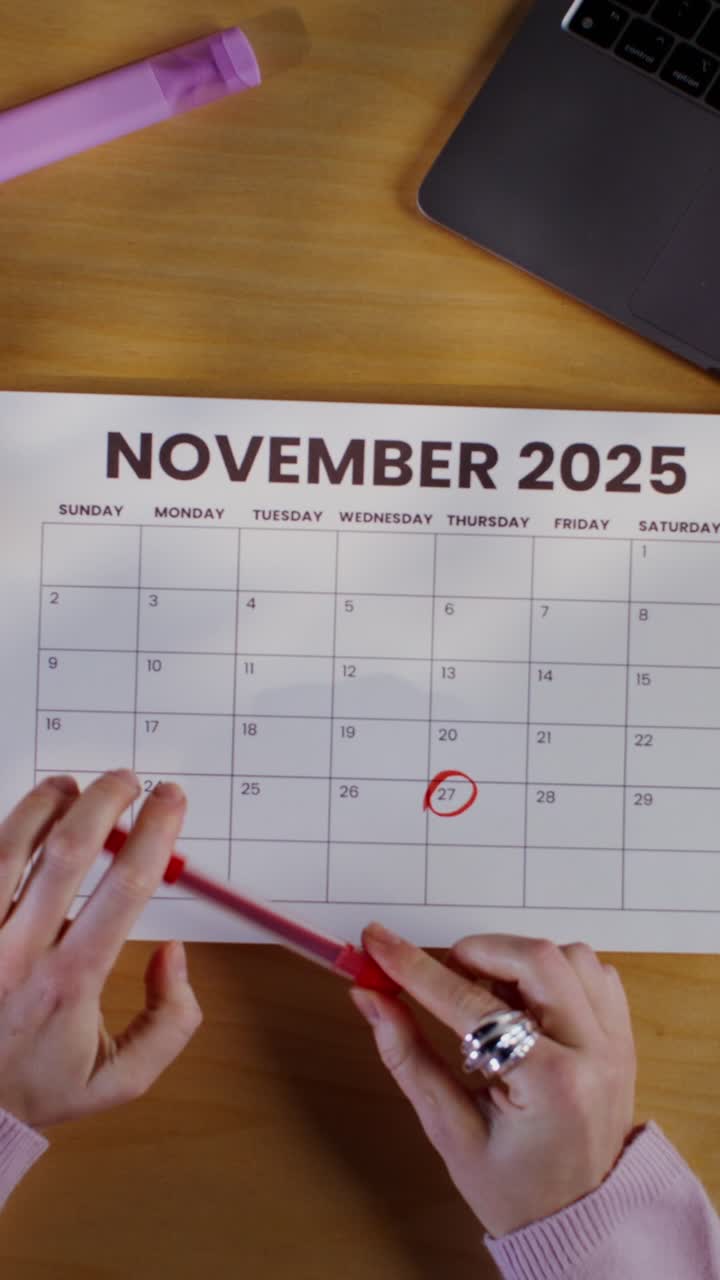 Marking a date on a November 2025 calendar