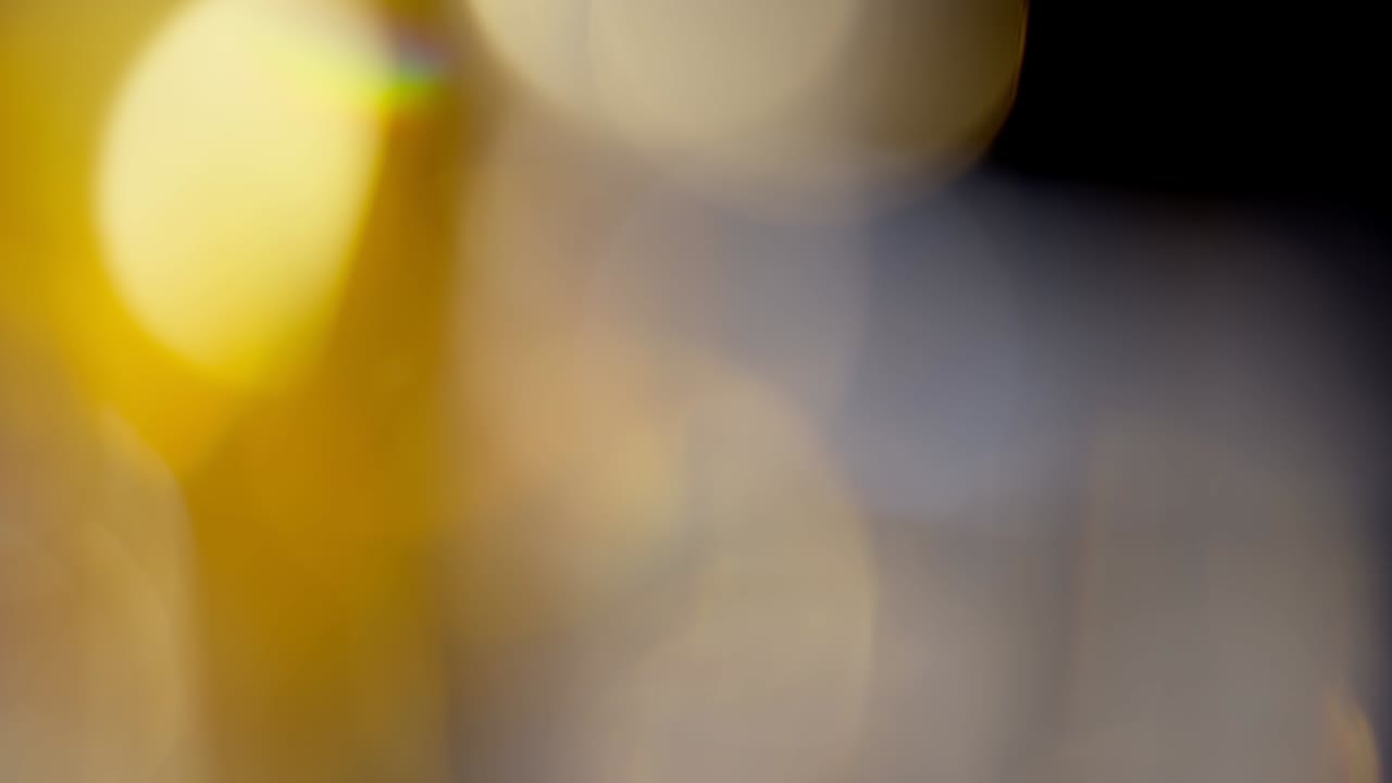 Light Leaks 4K footage, Lens glow flare bokeh overlays, burn flame background, Flash rays effect