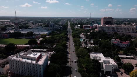 Paseo-del-montejo-is-the-emblematic-street-of-Yucatan