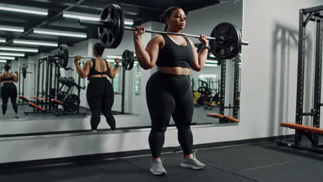 plus-size woman weightlifting