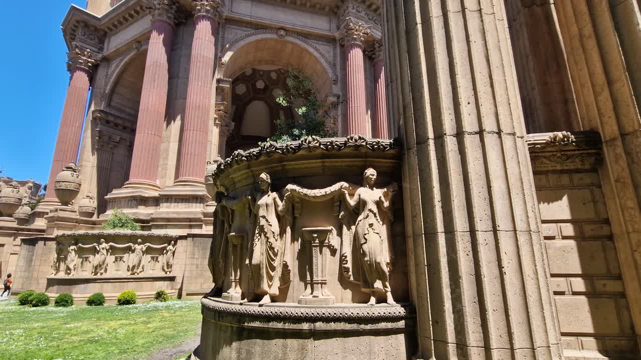 Palace of Fine Arts, Historic Landmark of San Francisco, California USA on Sunny Day