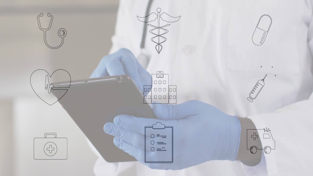 Doctor deslizando y tocando una tablet en una clínica con iconos médicos flotantes guiando la entrada de datos del paciente