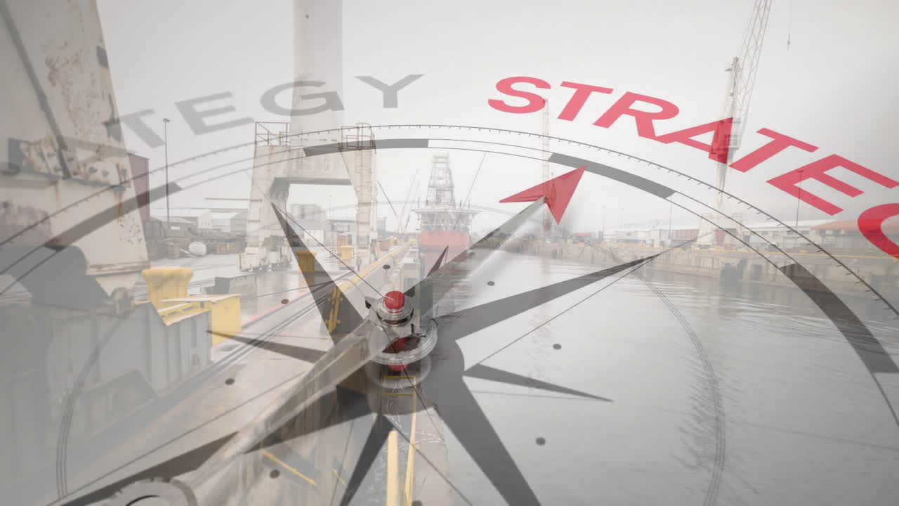 나침반 회전의 애니메이션과 조선소 위의 전략 텍스트