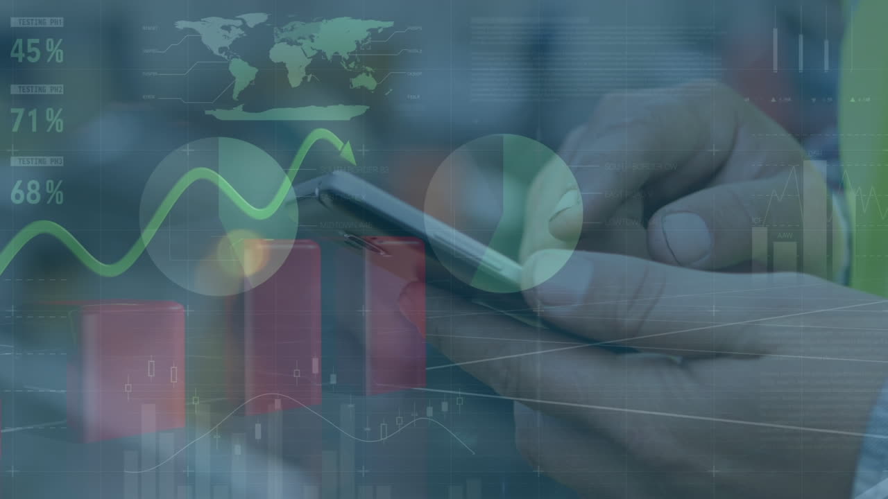 animación del procesamiento de datos sobre un hombre biracial usando un teléfono inteligente