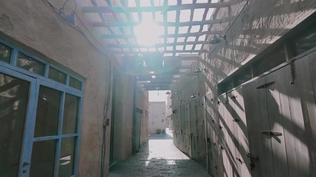 Walking Through the Historic Alleys of Al Fahidi, Dubai