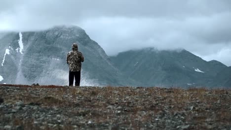 photographer in the mountains