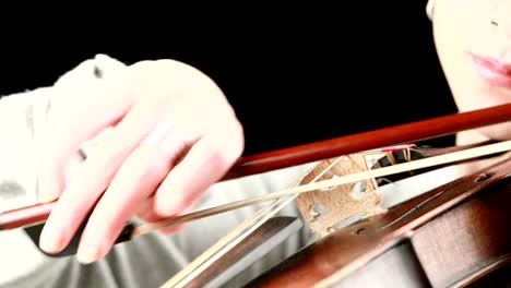 violinist playing - closeup of her hands