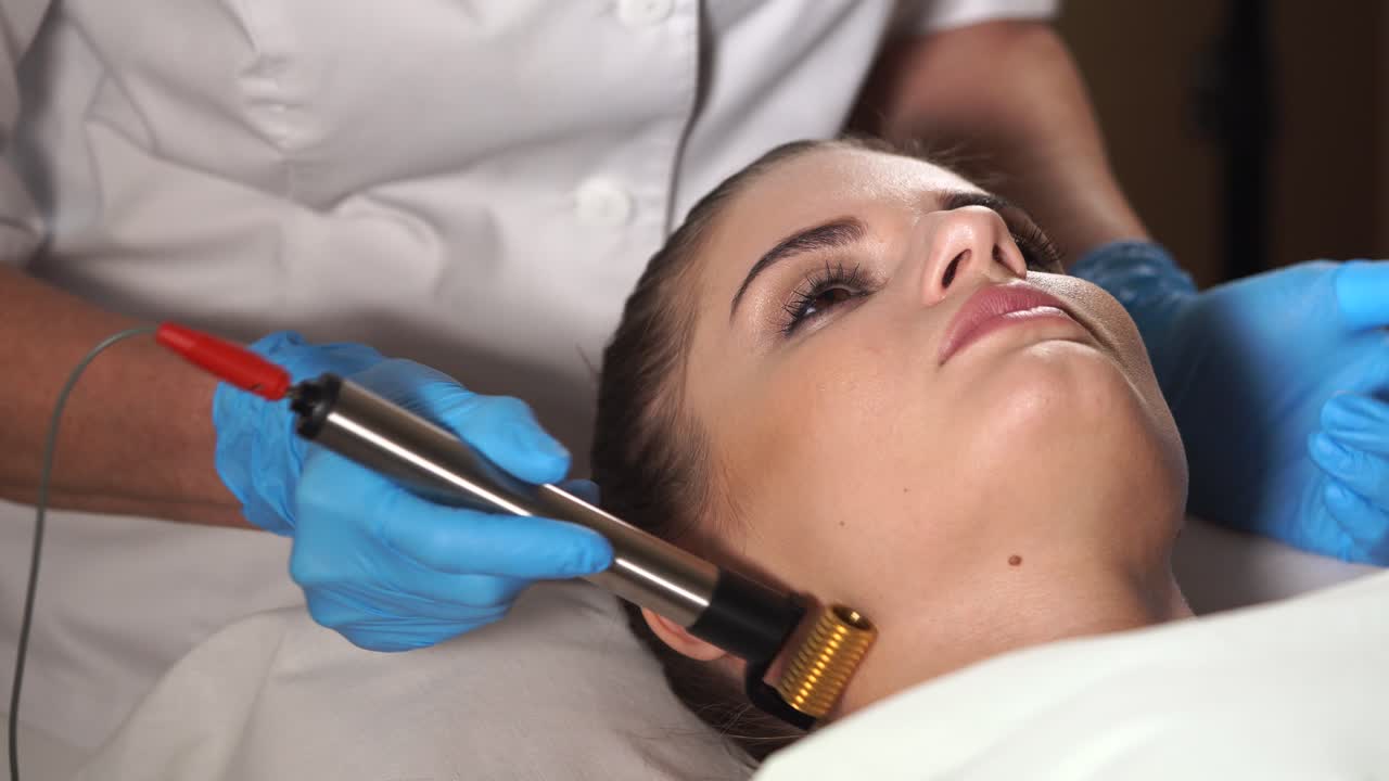 Facial Treatment Session