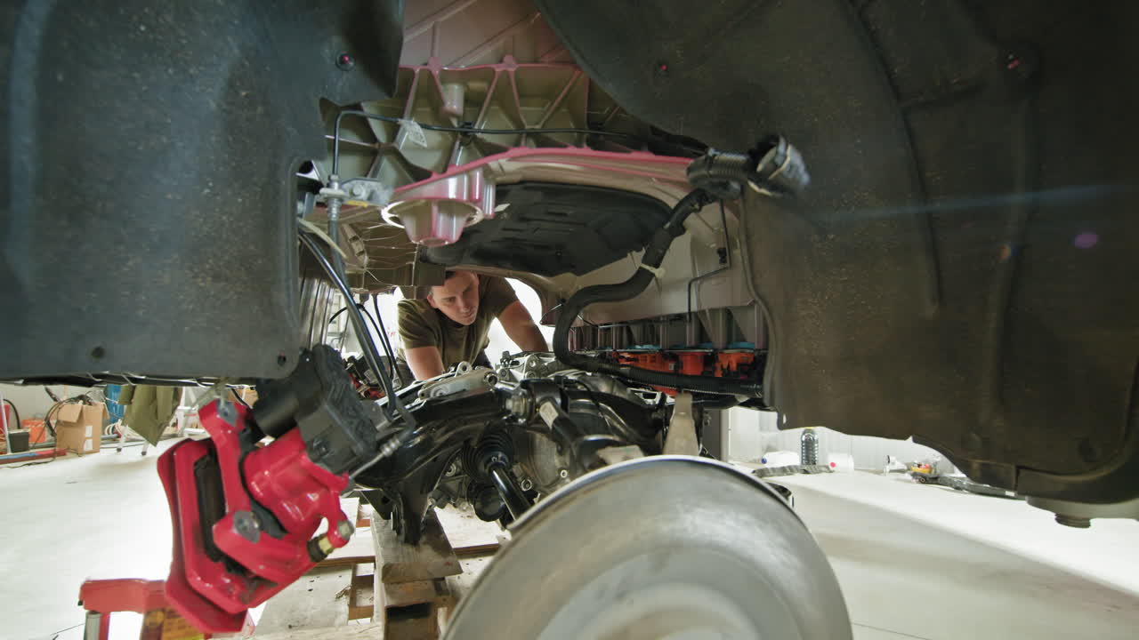 자동차 수리 차체