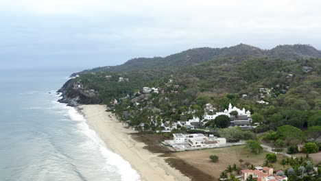 Aerial-drone-of-a-Mexican-coast-on-a-cloudy-morning