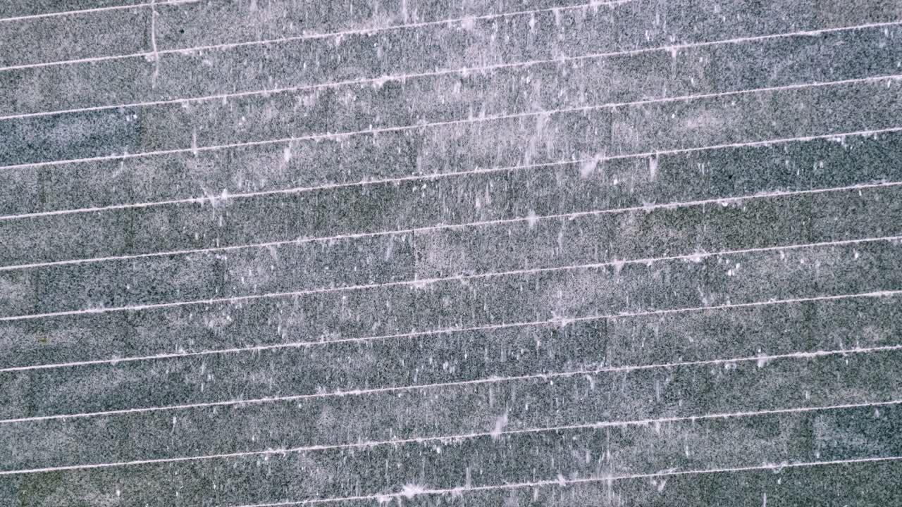 Explore the intricate patterns of water on a surface showcasing nature's artistry in detail.