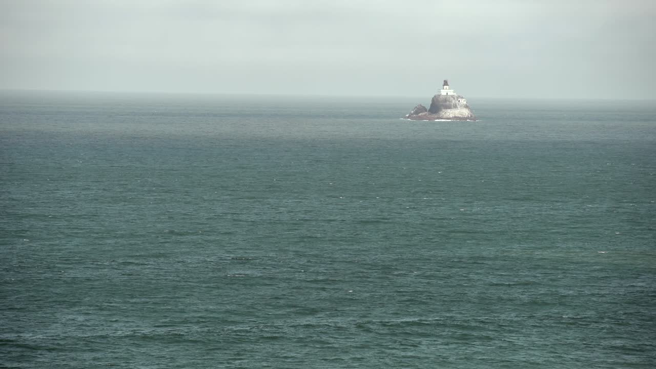 오리건 해안 (tillamook rock light, 미국)