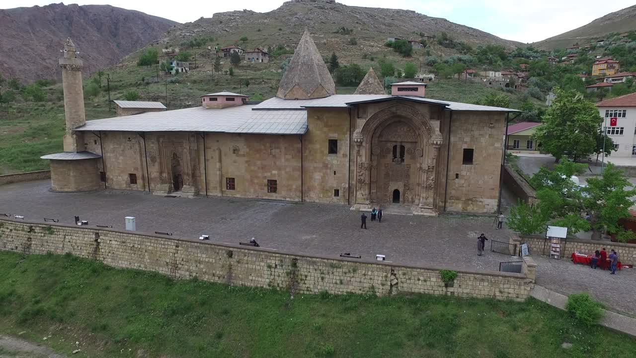 la gran mezquita y el hospital de sivas divrigi (sivas divriği ulu camii)