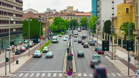 italia ciudad de milán día soleado tráfico calle puente panorama 4k timelapse