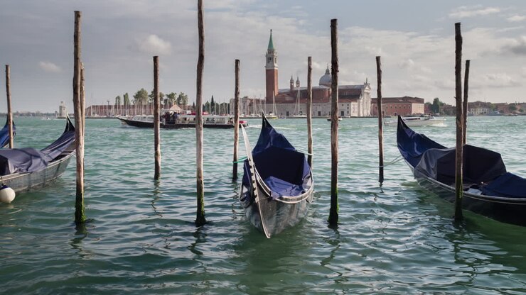 gondola di venezia 4k 01