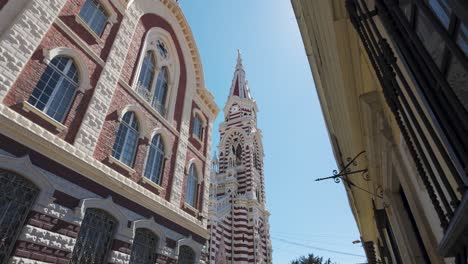 Edificio-Gótico-Del-Santuario-Del-Carmen,-Bogotá,-Colombia