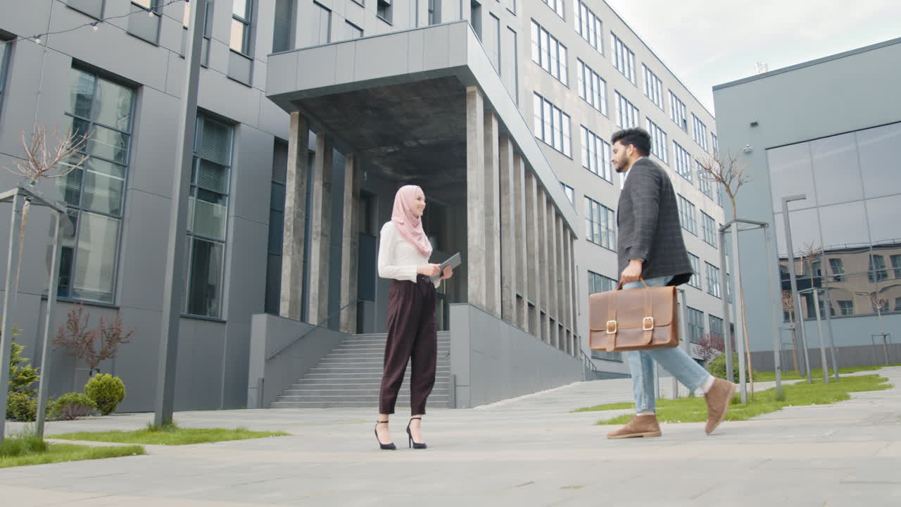 riunione d'affari all'aperto