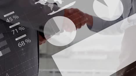 animación del procesamiento de datos con un apretón de manos en el fondo