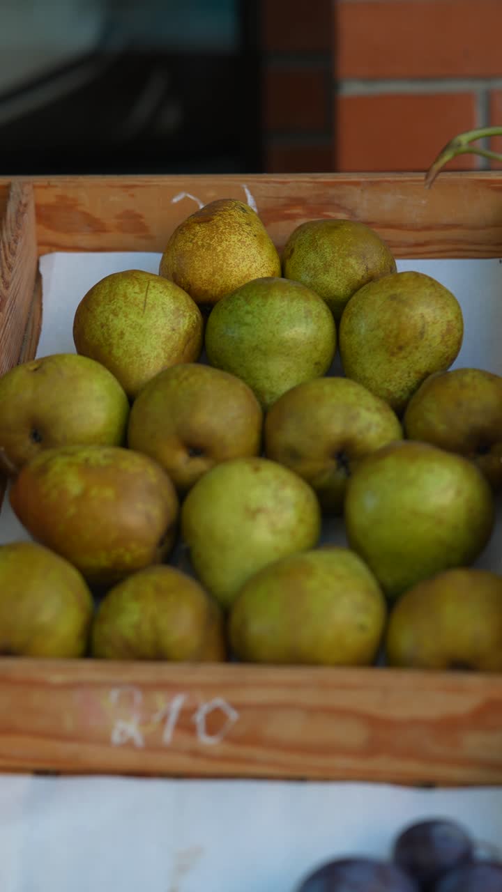 frutas frescas en un puesto de mercado