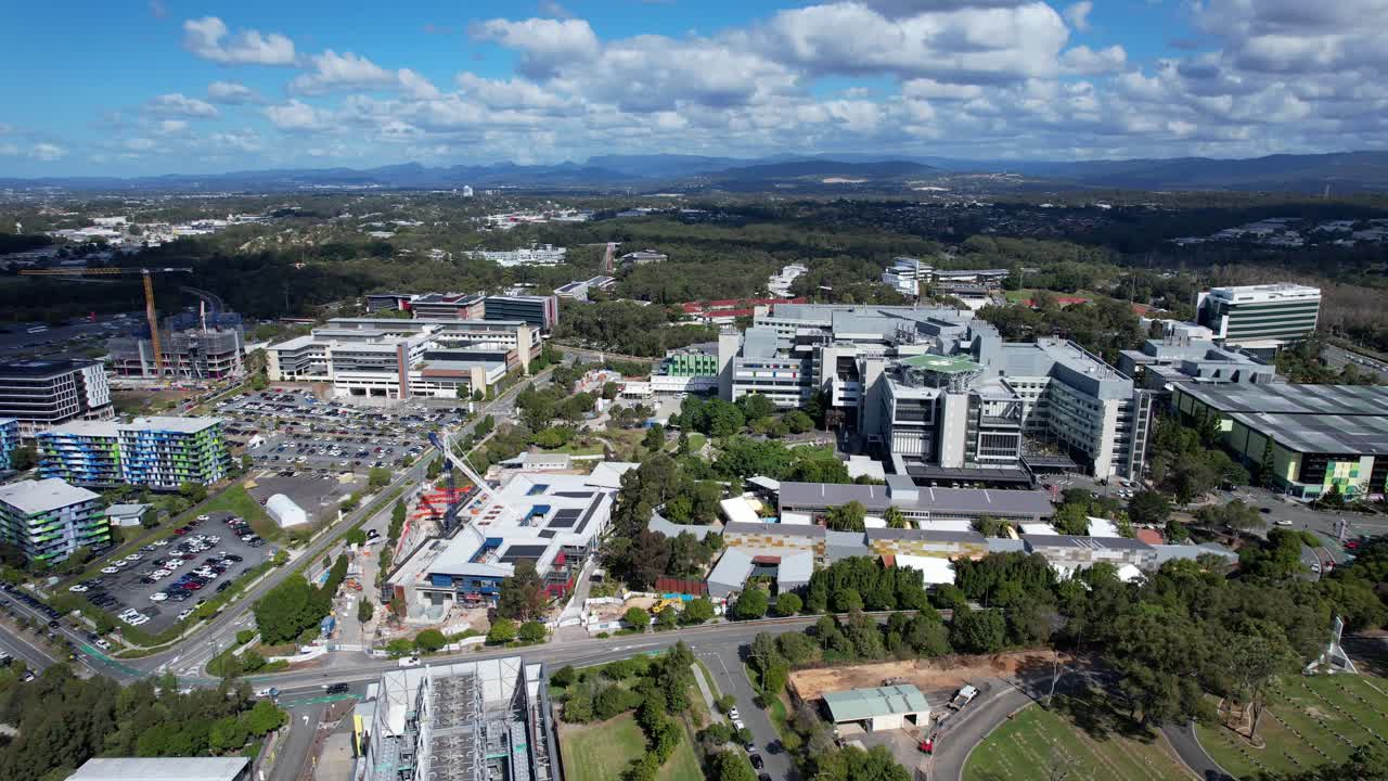 오스트레일리아 즐랜드 주 사우스포트의 골드코스트 대학 병원 근처의 주거 지역