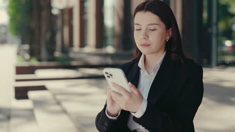 businesswoman using smartphone