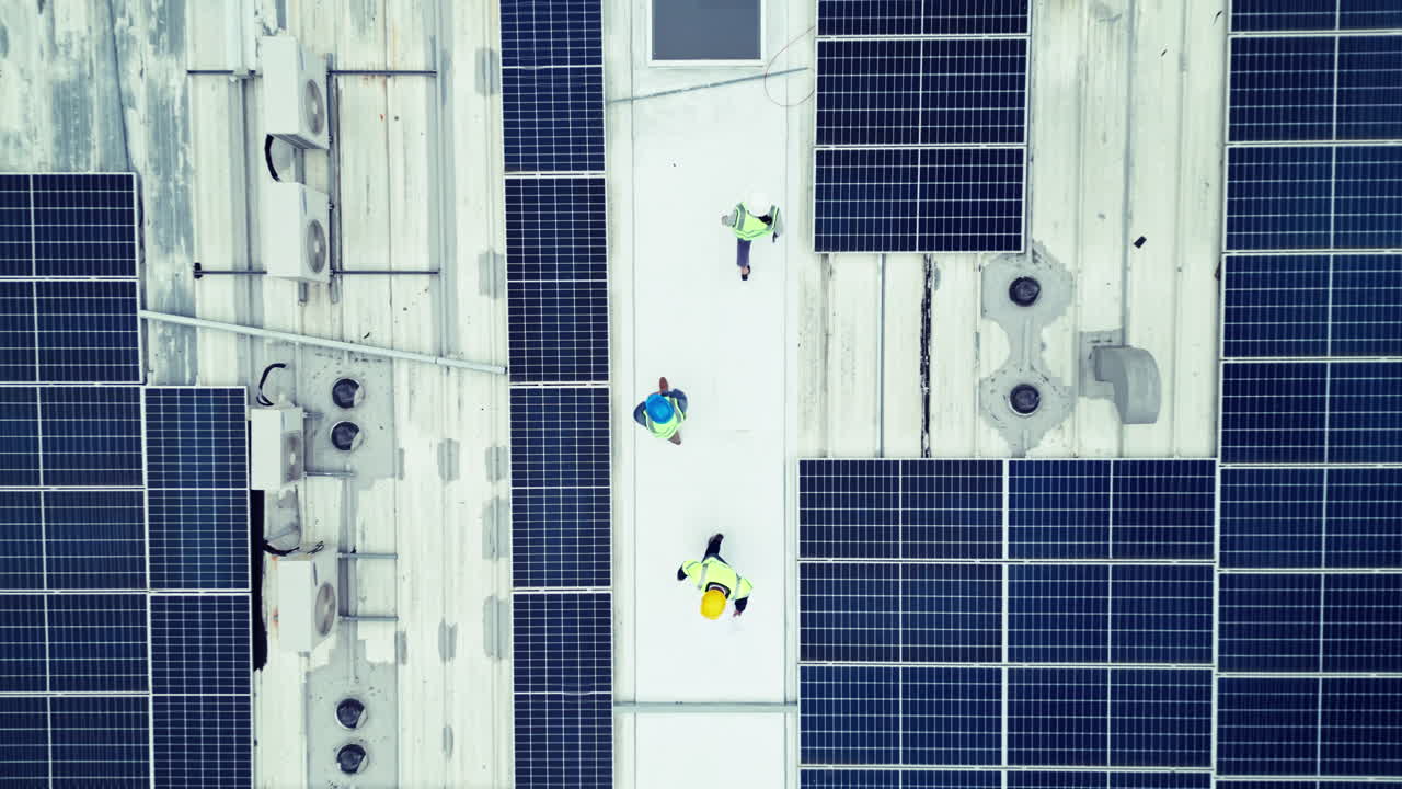 오버헤드, 태양광 및 건설 노동자 팀