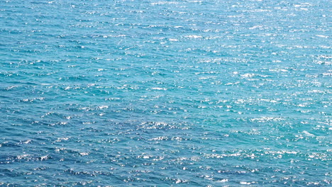 sea waves and sun light