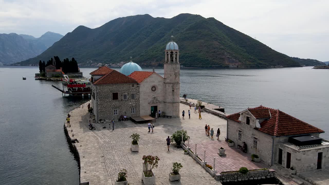 montenegro perast abejón aéreo 5.mp4