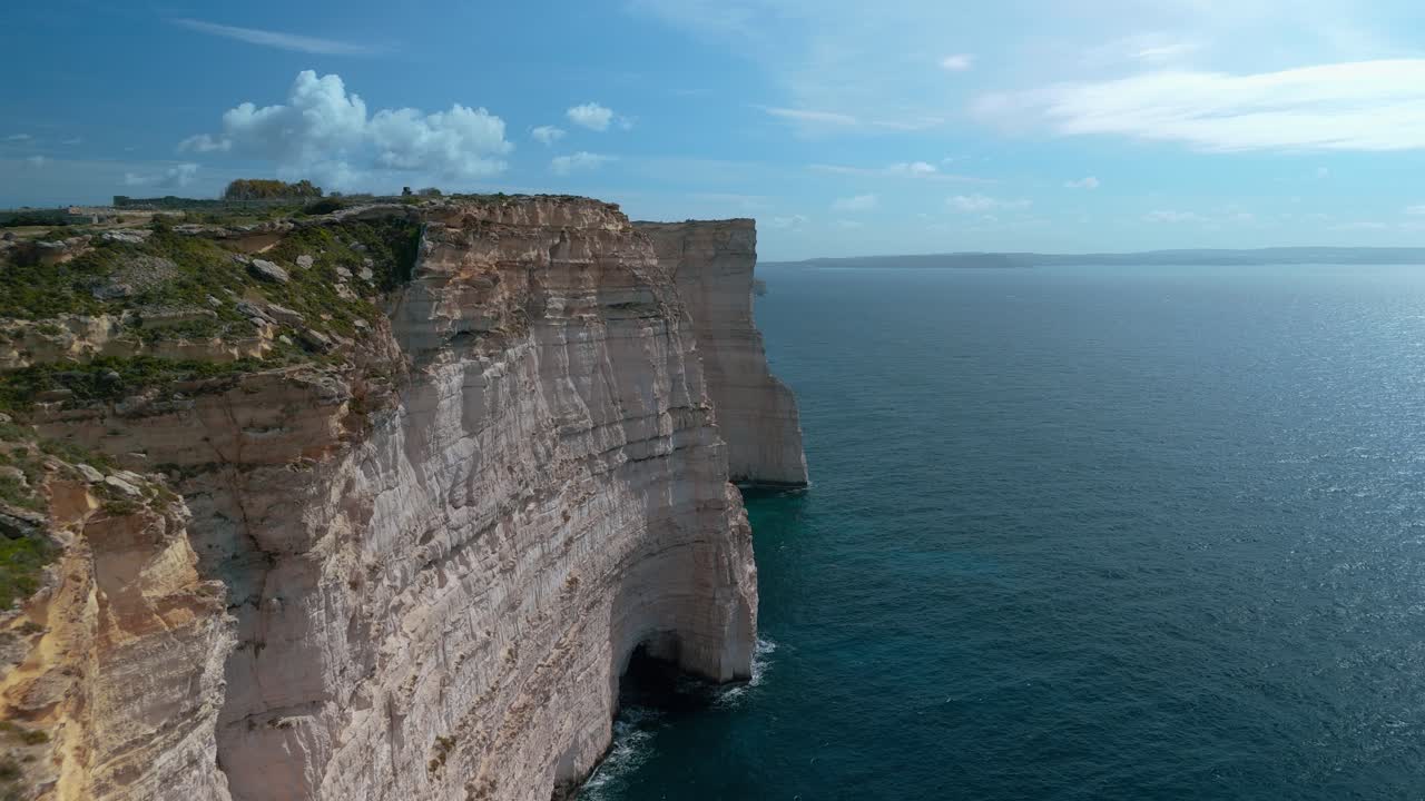 isla de gozo, acantilado en malta