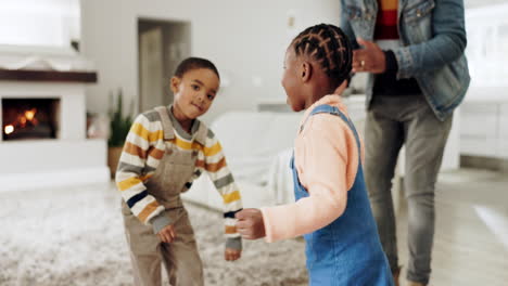 Dance,-happy-and-face-of-children-with-parents