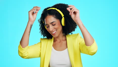 Music-headphones,-dance-and-woman-in-studio