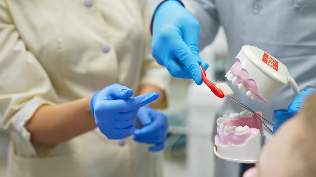 demonstração de higiene dental