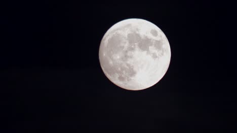 Vollmond-Am-Schwarzen-Nachthimmel