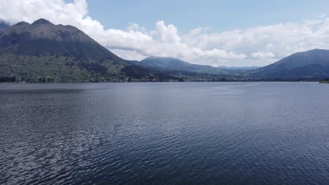 Landschaften-Und-Landschaften-Des-Lake-San-Pablo