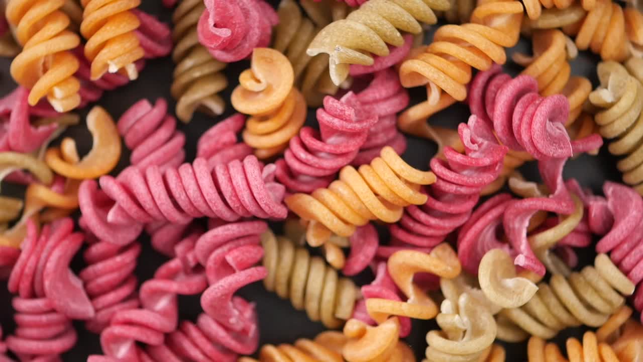 Pasta Rotini colorata