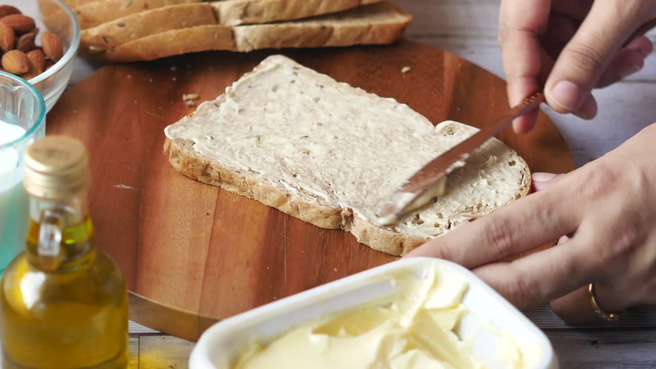 Making a Butter Sandwich