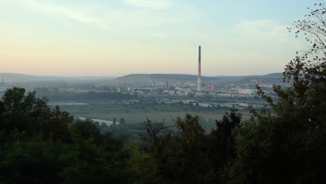 Industriegebiet-In-Der-Nähe-Der-Stadt