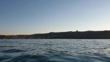 Sailing-towards-Vasto-at-evening