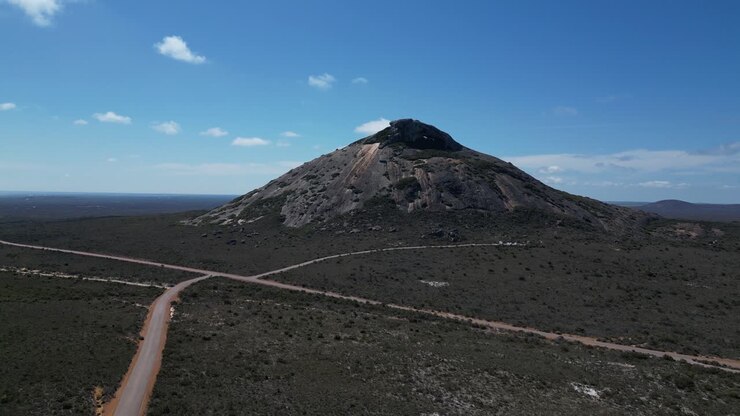 Veduta a volo d'uccello sui dintorni del Frenchman Mountain nell'area di Cape Le Grand.