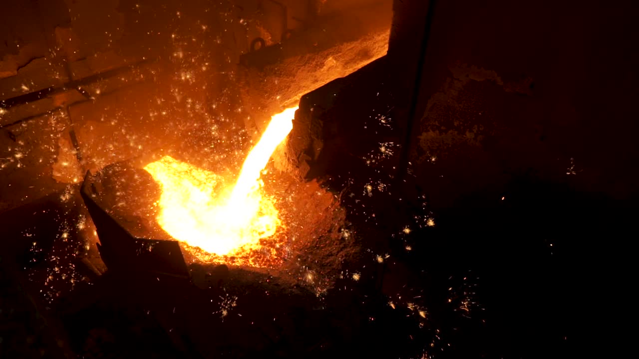 литье расплавленного металла