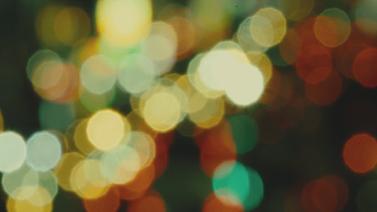 fondo de luces de automóviles brillantes