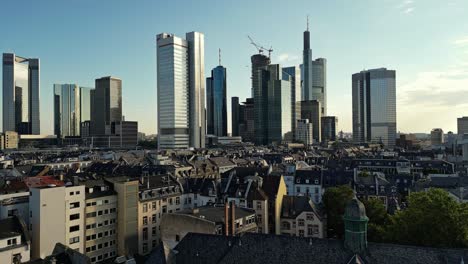 germany’s financial centre is the city of frankfurt in the state of hesse