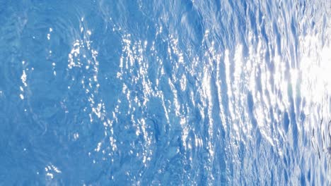 movimiento del agua reflejo de la luz solar mar océano movimiento de las ondas de luz